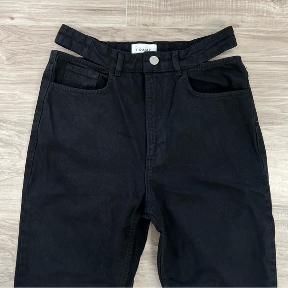 Frame Le High N Tight Straight Cut Out in Film Noir Size 28 Black - Picture 6 of 15